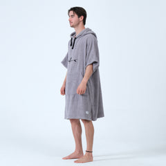 GRAY PONCHO