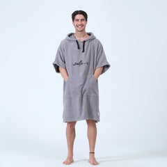 GRAY PONCHO