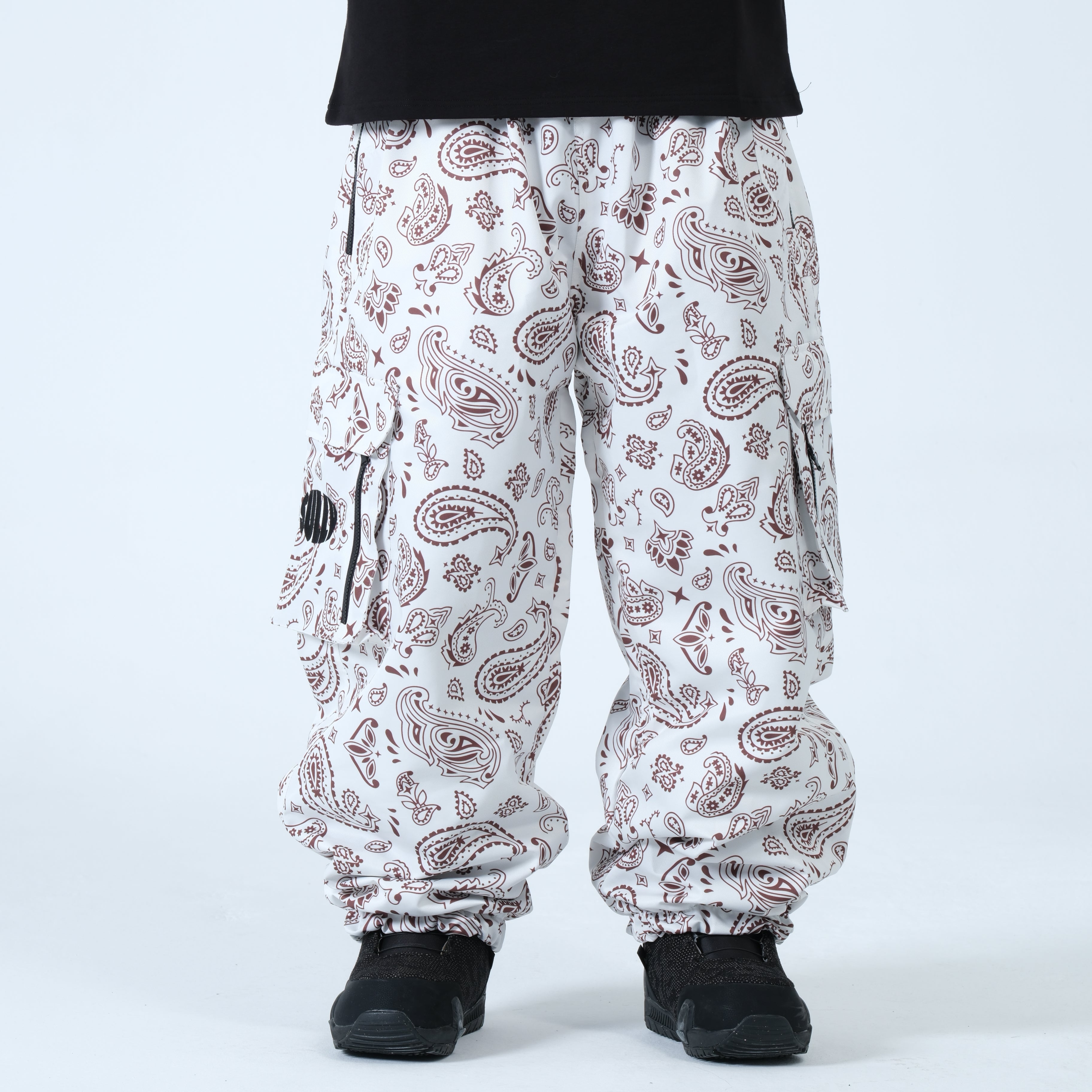 WHİTE ETRO PANTS & JACKET