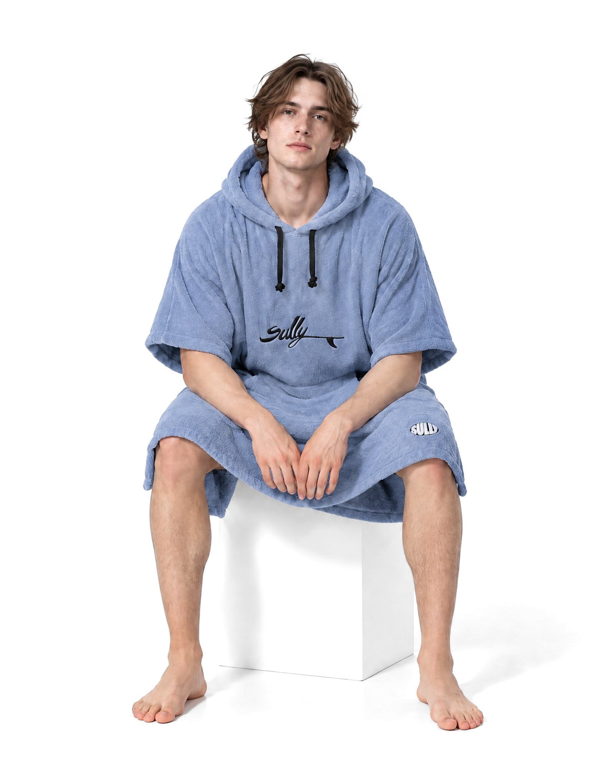 BLUE PONCHO – 4