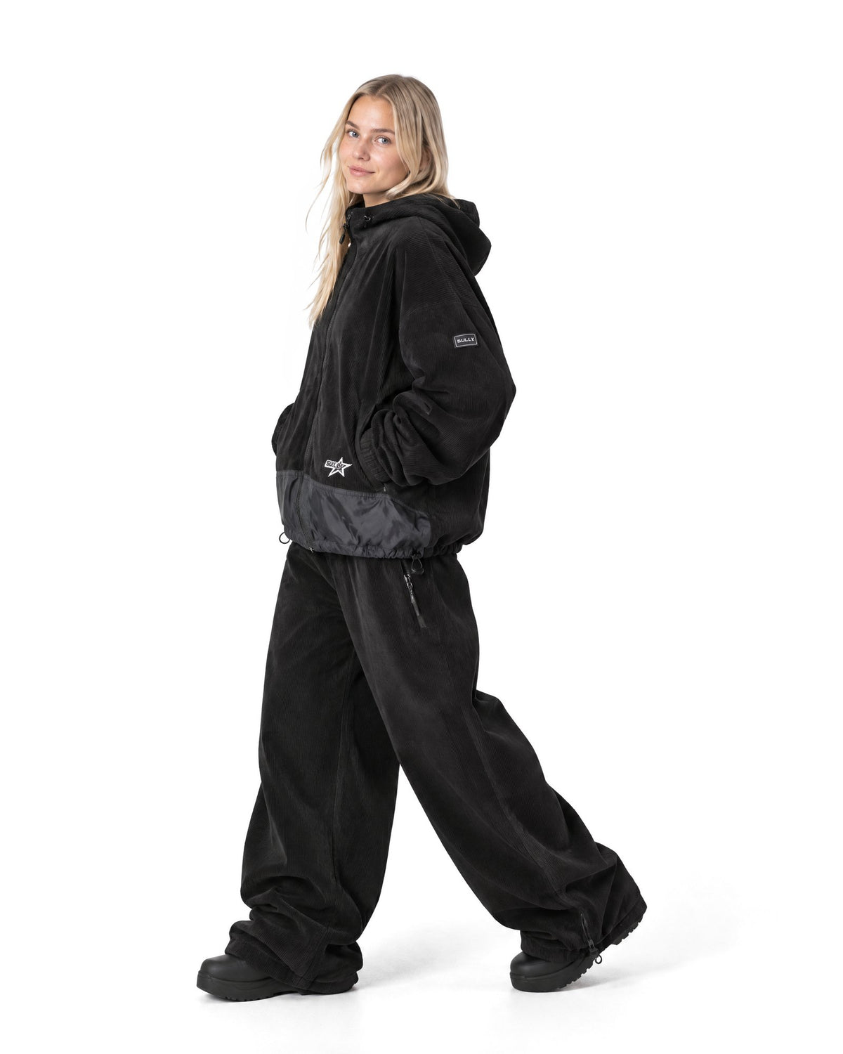 VANTA BLACK FULL VELVET – 4