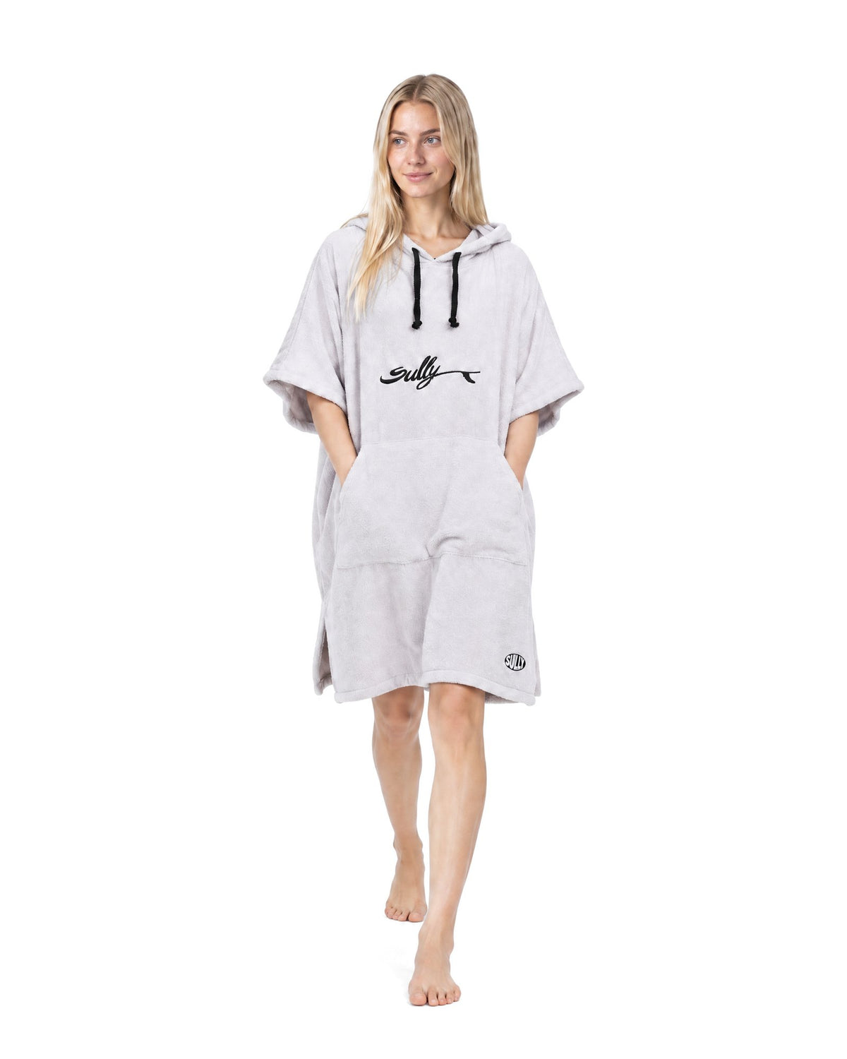 WHITE PONCHO – 4